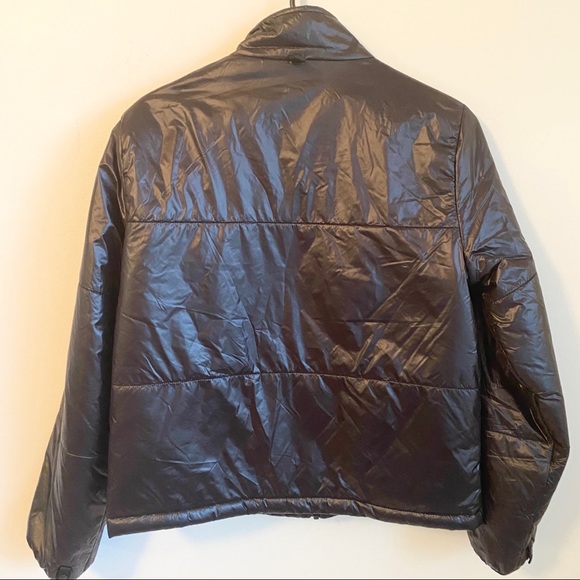 Levi's windbreaker jacket - Picture 8 of 10
